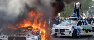 democrat-mayor-finally-slaps-curfew-on-parts-of-la-after-5-days-of-riots