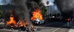 la-anti-ice-chaos,-clashes-with-police-spreading-around-america