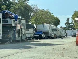 san-jose-votes-to-arrest-homeless-people-for-trespassing-if-they-refuse-shelter-three-times