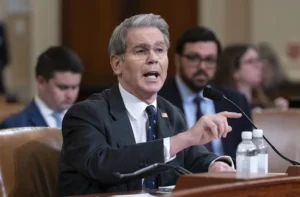 bessent-warns-of-financial-crisis-if-‘big,-beautiful-bill’-fails