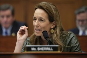 who-is-mikie-sherrill?-meet-the-democratic-pick-for-nj-governor
