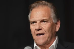 mike-rogers-warns-about-chinese-students-in-us-research