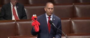 elmo-wielding-hakeem-jeffries-hits-house-floor-attempting-to-stop-gop-from-scrapping-pbs-funding