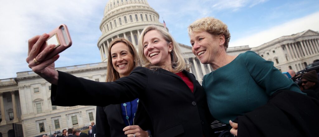 democrats-reportedly-turn-to-deep-state-to-win-back-men