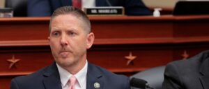 exclusive:-house-conservatives-urge-senate-to-keep-‘pay-for’-in-trump-bill