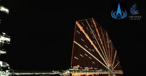 this-chinese-spacecraft-is-traveling-to-one-of-earth’s-quasi-moons