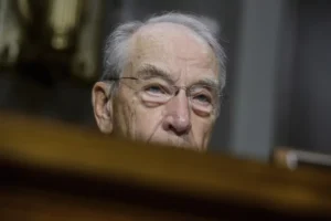 senate-gop-looks-to-limit-ability-of-judges-to-block-federal-policies