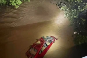 flash-flooding-kills-five-in-west-virginia,-rescue-teams-searching-for-missing-people