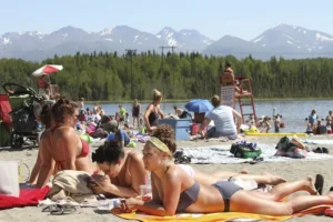 alaska-issues-state’s-first-ever-heat-advisory