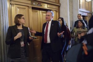 democrats-to-force-senate-vote-on-trump-authority-to-attack-iran