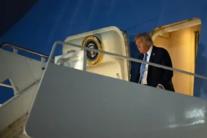 trump-returns-to-dc-to-monitor-iran-–-washington-examiner