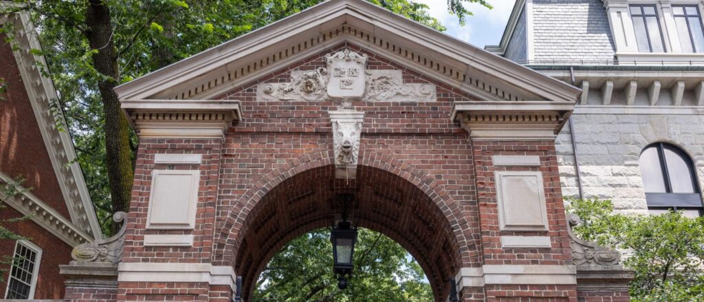 israeli-billionaire-pulls-out-of-harvard-roles-over-school’s-delayed-response-to-hamas-attack