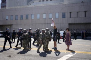la-city-council-approves-police-overtime-loan-from-anti-ice-protests
