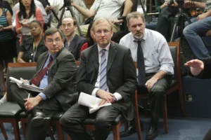 jon-karl:-trump’s-maga-iran-critics-‘remarkably-quiet’-after-strike