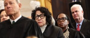 scotus-justice-takes-bold-stand-against-the-constitution