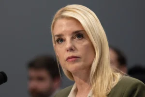 doj-has-‘countless’-open-threat-cases-amid-iran-concerns:-bondi