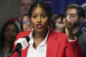 chicago-teachers-union-demands-loans-to-cover-$529-million-deficit