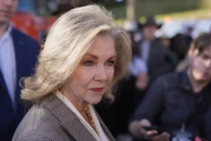 blackburn-blasts-trump-critics-who-‘went-along’-with-past-strikes