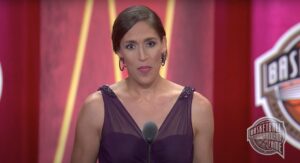 insanity:-espn-announcer-apologizes-for-calling-america-‘great’-during-wnba-broadcast