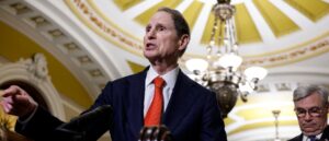 former-democrat-staffer-arrested-for-abducting,-assaulting-women-on-the-loose-after-posting-bond