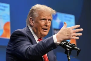 trump-threatens-trade-war-with-‘terrible’-spain-at-nato-summit