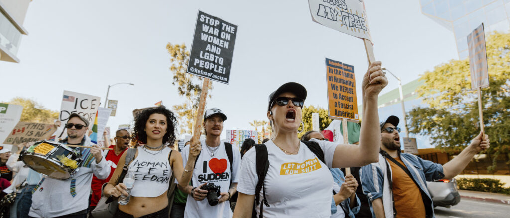 new-york-times-columnist-perfectly-sums-up-post-#metoo-dating-woes