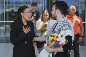 2028:-harris-sinks-like-a-rock,-aoc-ascends,-vance-strengthens-–-washington-examiner
