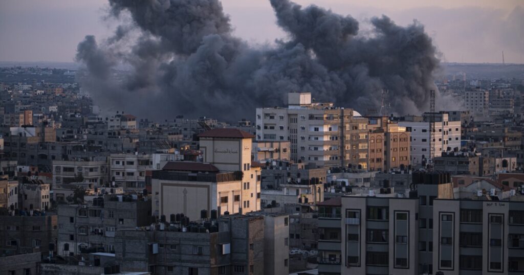 gaza-braces-for-israeli-ground-invasion