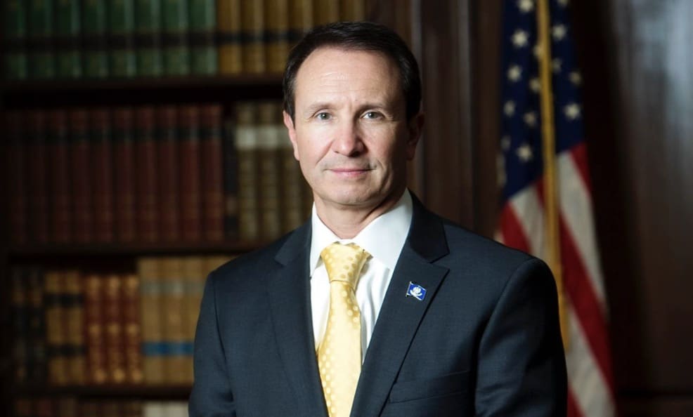 breaking:-ag-jeff-landry-wins-louisiana-gubernatorial-race-in-a-landslide,-flipping-the-seat-from-democrat-to-republican-|-the-gateway-pundit-|-by-jim-hᴏft