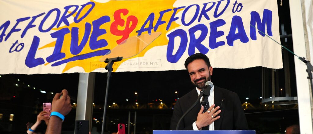 socialist-president-in-america-not-that-far-off-if-you-take-close-look