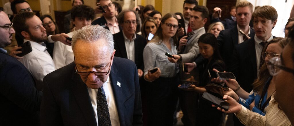 congressional-dems-remain-at-rock-bottom-in-eyes-of-american-voters