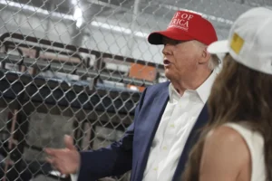 trump-says-biden-‘wanted-me-in-here’-while-touring-‘alligator-alcatraz’