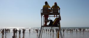 cozy-deals-send-la-lifeguard-salaries-soaring-while-taxpayers-get-soaked