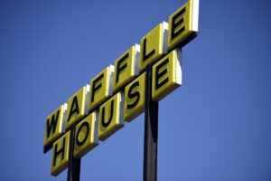breakfast-lovers-praise-cheaper-eggs-at-waffle-house-–-washington-examiner