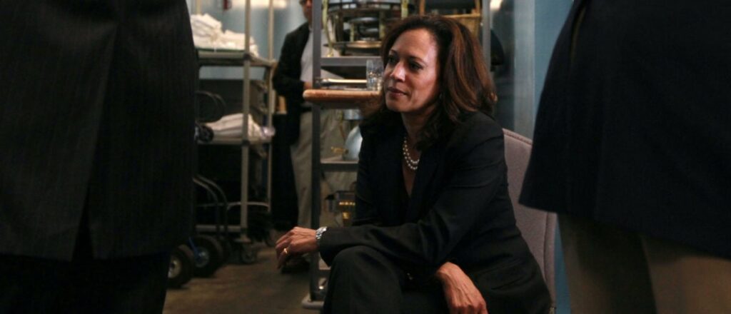 kamala-harris-manages-to-bore-california-voters-into-gop-curiosity,-new-poll-shows