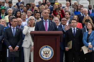 democrats-stall-‘big,-beautiful-bill’-debate-with-‘uc-storm’
