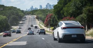 this-is-why-tesla’s-robotaxi-launch-needed-human-babysitters