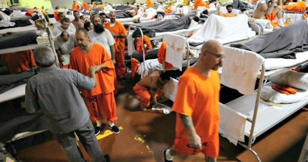 virginia-supreme-court-upholds-law-restoring-longer-prison-sentences