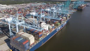 china-warns-it-would-retaliate-if-trump-strikes-unfavorable-trade-deals