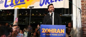 socialist-candidate’s-resurfaced-post-showing-him-flipping-off-columbus-statue-sparks-outrage