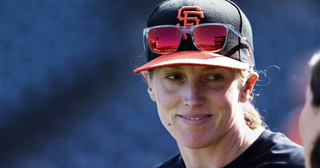 san-francisco-giants-interviewing-female-coach-for-manager-job:-report