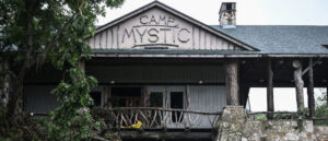 pediatrician-fired-over-heinous-flood-post-says