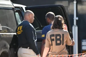 fbi-seeks-gunman-in-uprising-against-california-drug-farm-raid