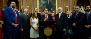 longtime-republican-pollster-gives-gop-dire-warning-about-midterms