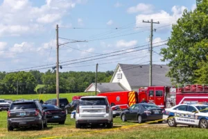 two-dead,-others-injured-in-shooting-at-kentucky-church