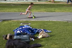 santa-monica-business-owner-offers-homeless-a-way-out