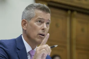 duffy,-nadler-spar-over-nyc-subway-safety:-‘you’re-lying-about-people-being-lit-on-fire’