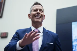 sean-duffy-pushes-permitting-reform-to-‘clear-the-deck’-of-red-tape-–-washington-examiner