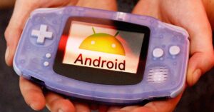 italian-youtuber-faces-jail-time-for-showing-android-handhelds-with-emulated-games