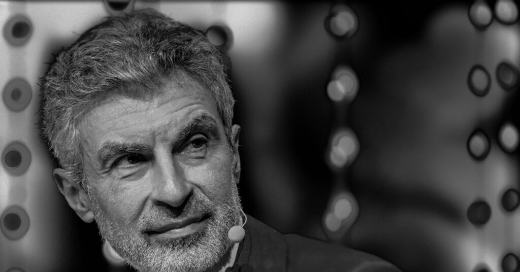 a-‘godfather-of-ai’-calls-for-an-organization-to-defend-humanity